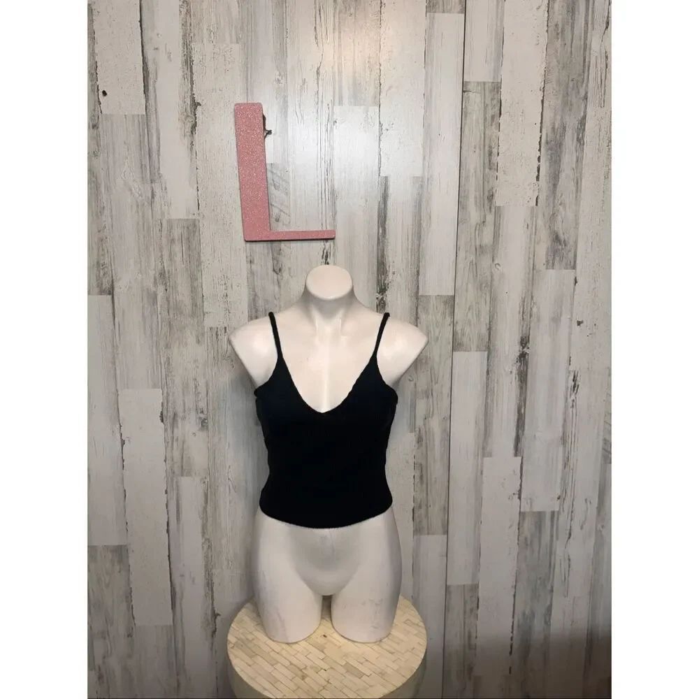 Love Republic Black Ribbed Knit Camisole Top Women’s Size L Stretchy NWT